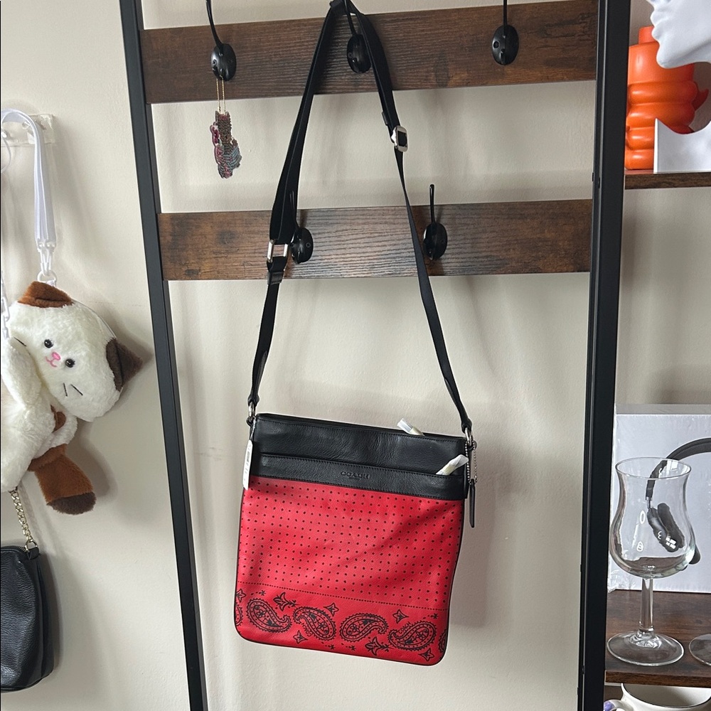 Coach crossbody NEW - Picture 16 of 16